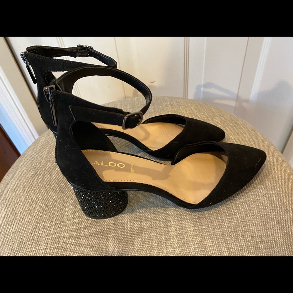 ALDO Block Heels - Picture 8 of 9